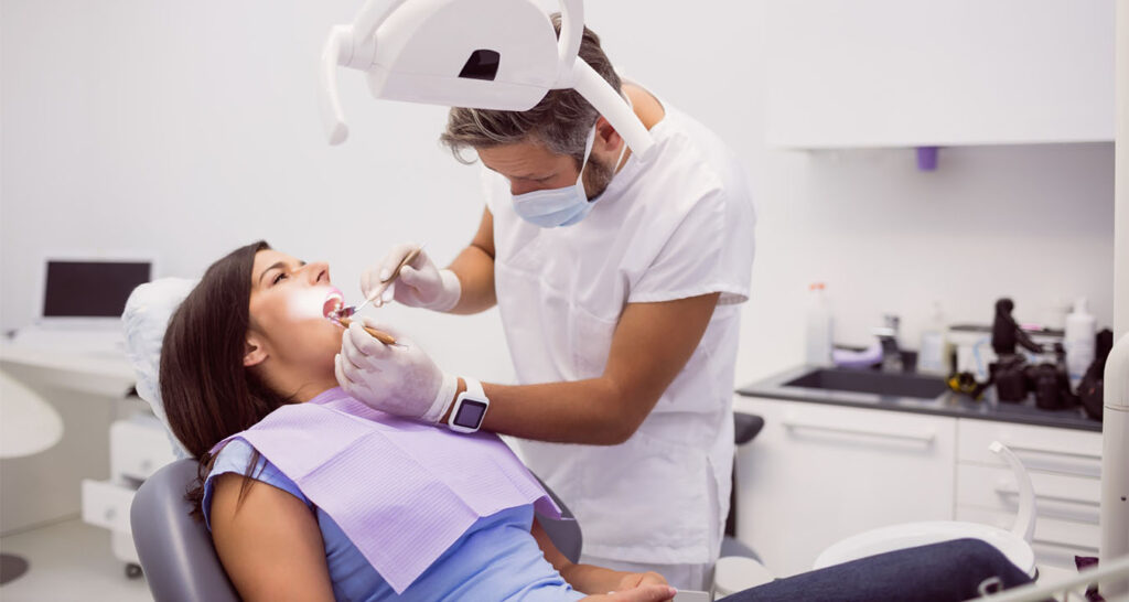 Імплантація зубів в стоматологічному центрі White Clinic Імплантація зубів в White Clinic