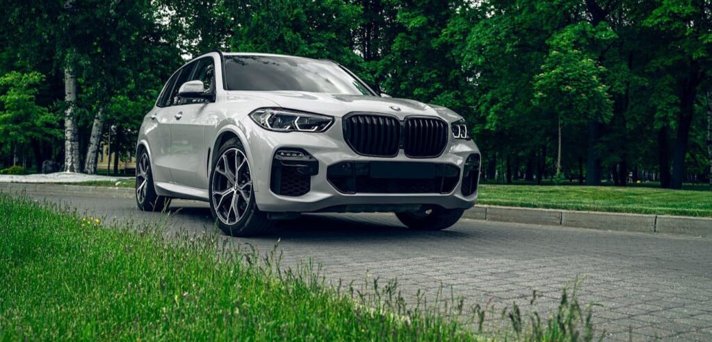 Как сделать BMW X5 G05 еще лучше: Советы по тюнингу Тюнинг BMW X5 G05