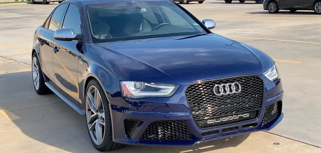Решітка радіатора Audi A4 B8: як змінити передню частину без дисбалансу Решітка радіатора Audi A4 B8
